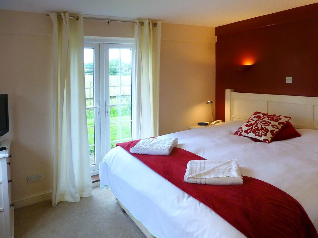 The Peacock Country Inn Chinnor Екстер'єр фото
