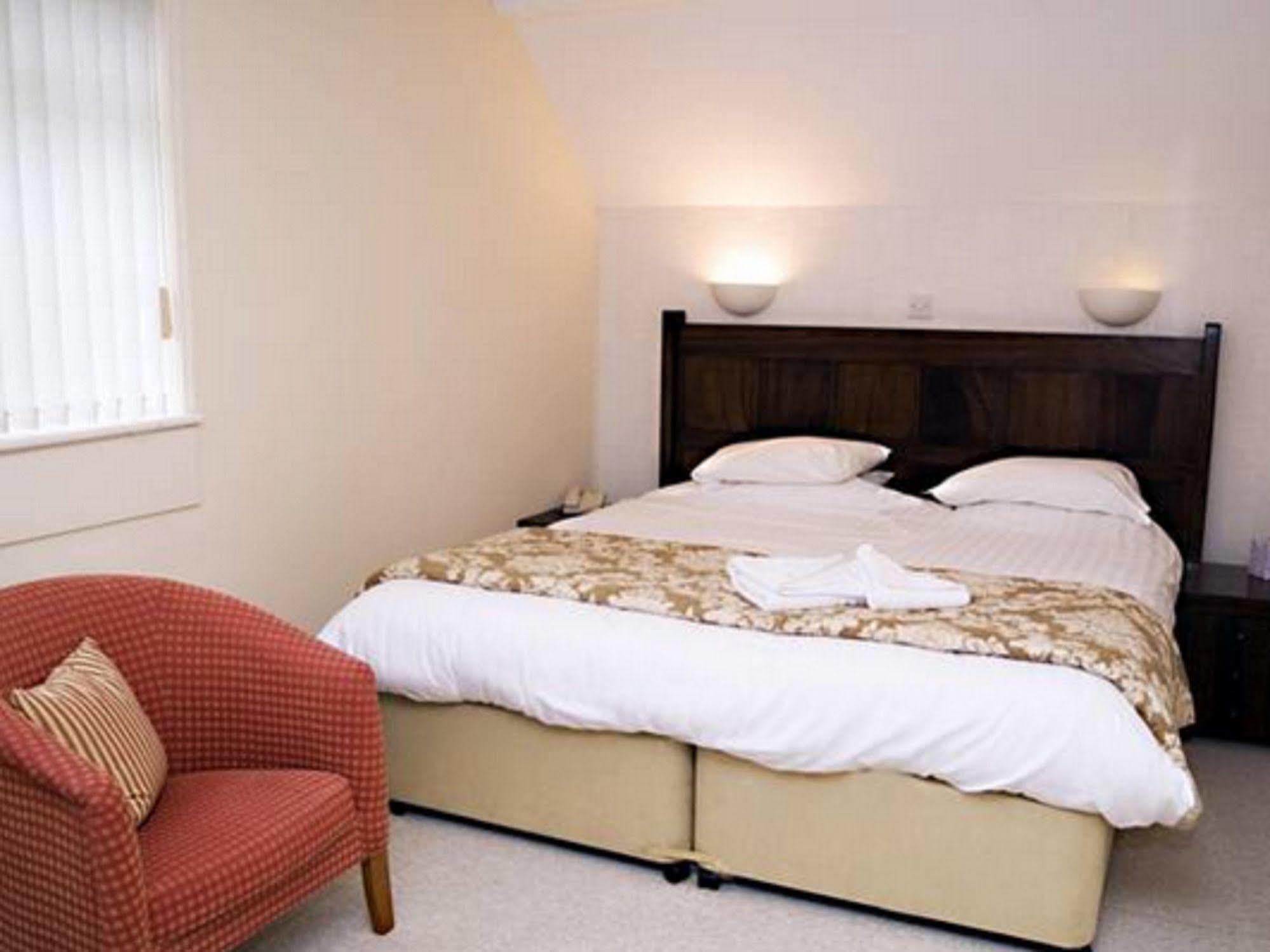 The Peacock Country Inn Chinnor Екстер'єр фото