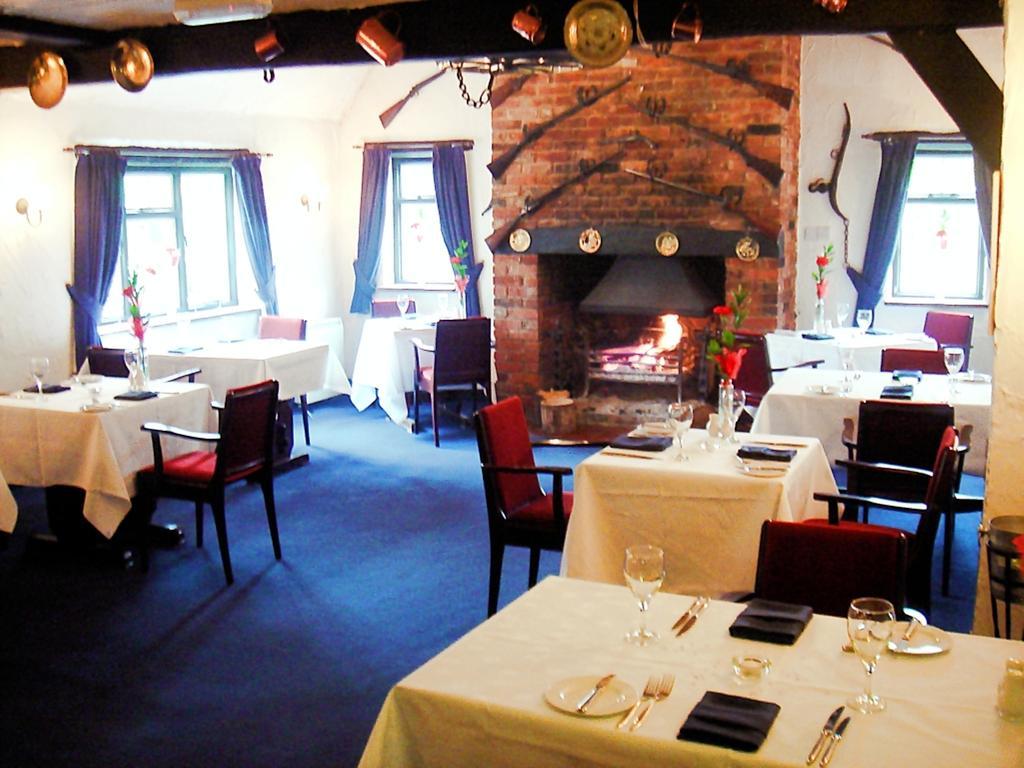 The Peacock Country Inn Chinnor Екстер'єр фото